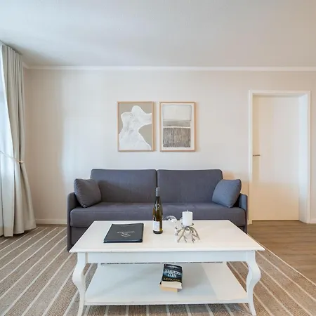 Appartement Albertine App 11 *