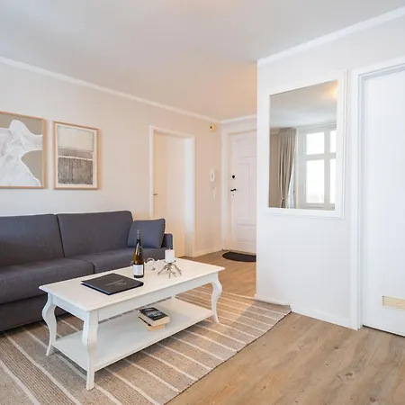 Albertine App 11 Apartment